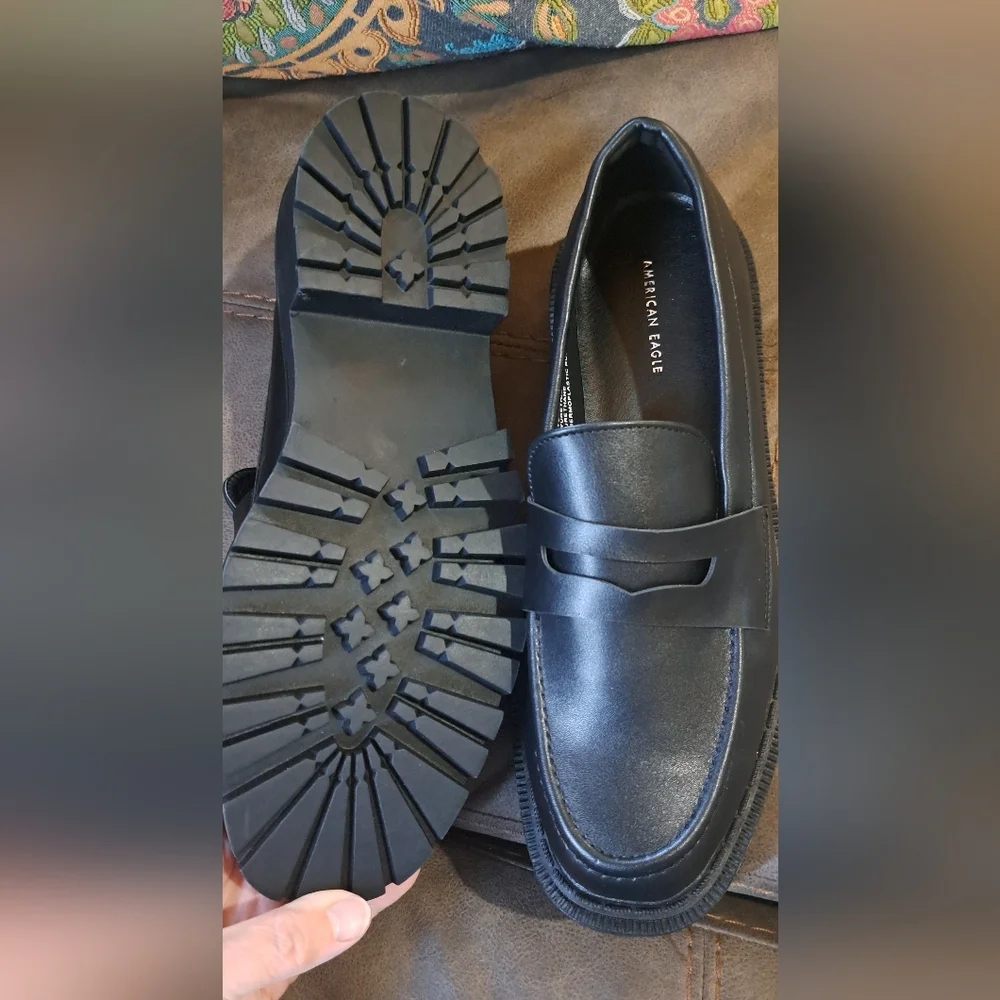 Ladies AMERICAN EAGLE Platform Penny Loafers Comfort Chunky Slip On Size 9